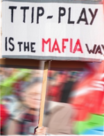TTIP-play is the MAFIA way - demonstrator in Amsterdam, Oct. 2015